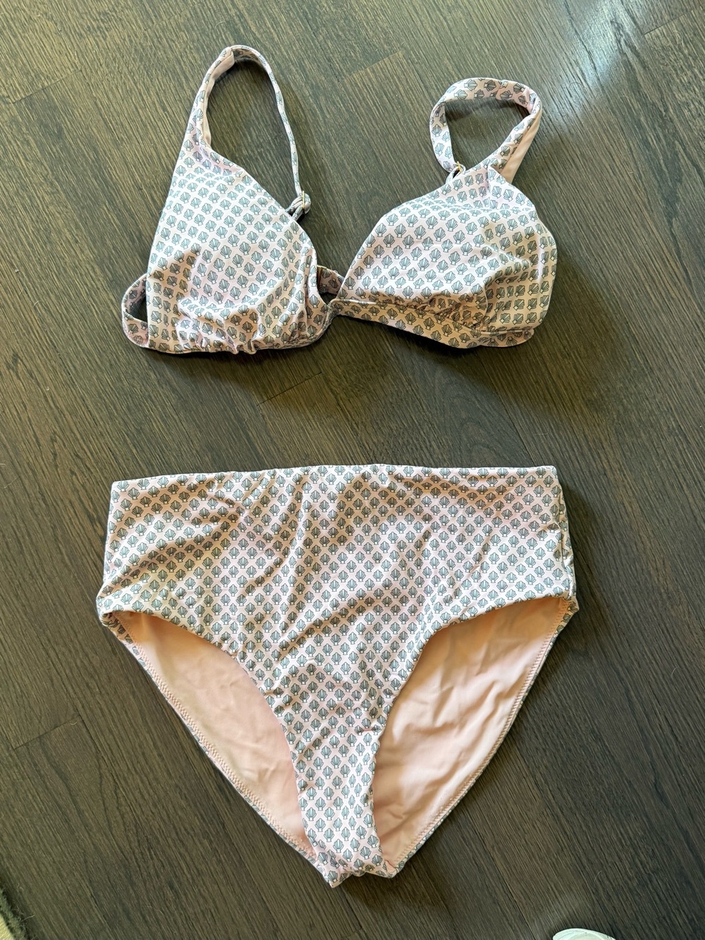 Vineyard Vines Pastel Pink Bikini- Medium